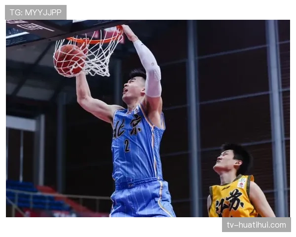 五后卫体系应对强敌进攻 防守紧凑度决定比赛结果 五后卫体系应对强敌进攻 防守紧凑度决定比赛结果